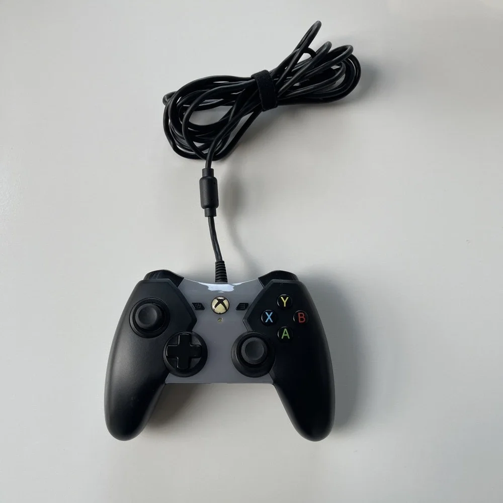 PowerA Xbox One Spectra Wired Controller Model CPFA115536-02 Black